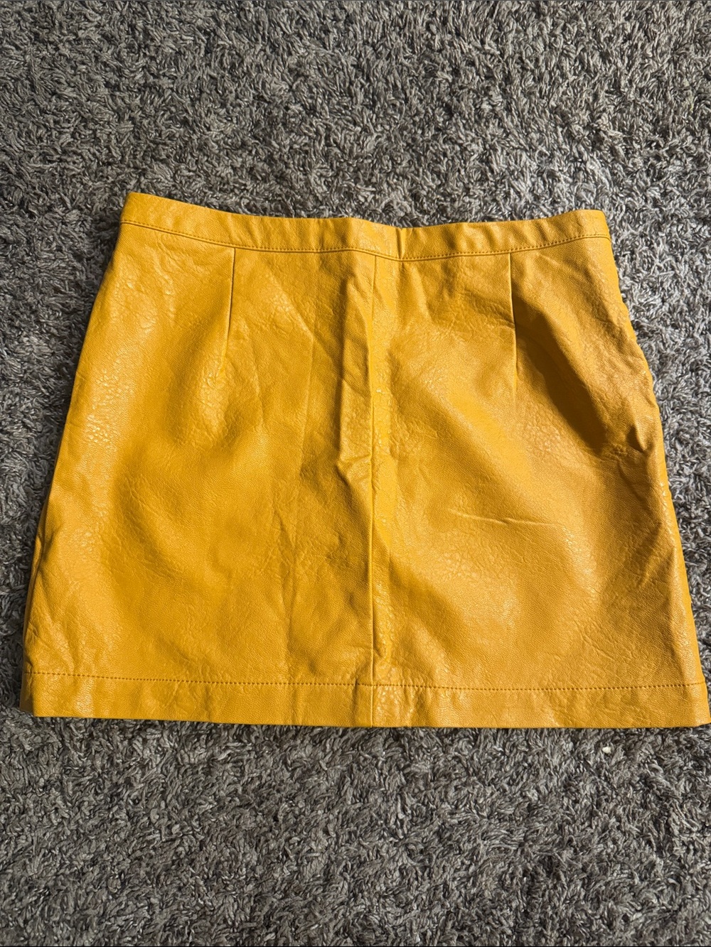Leather skirt - Picture 3 of 4